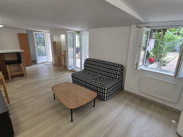Logement entier à louer à Champigny-Sur-Marne - photo 21 : salon-21
