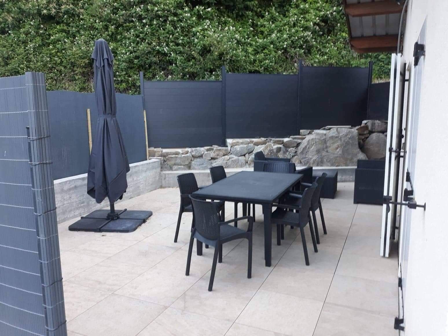 Oberoende Studio Gap 230602