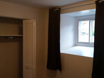 Logement entier à louer à Montréal - photo 4 : chambre-4