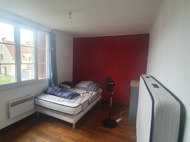 Entire Home Varreddes 243550-1