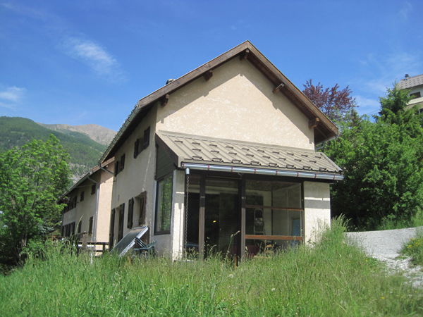 Itsenäinen Studio Colmars 84688