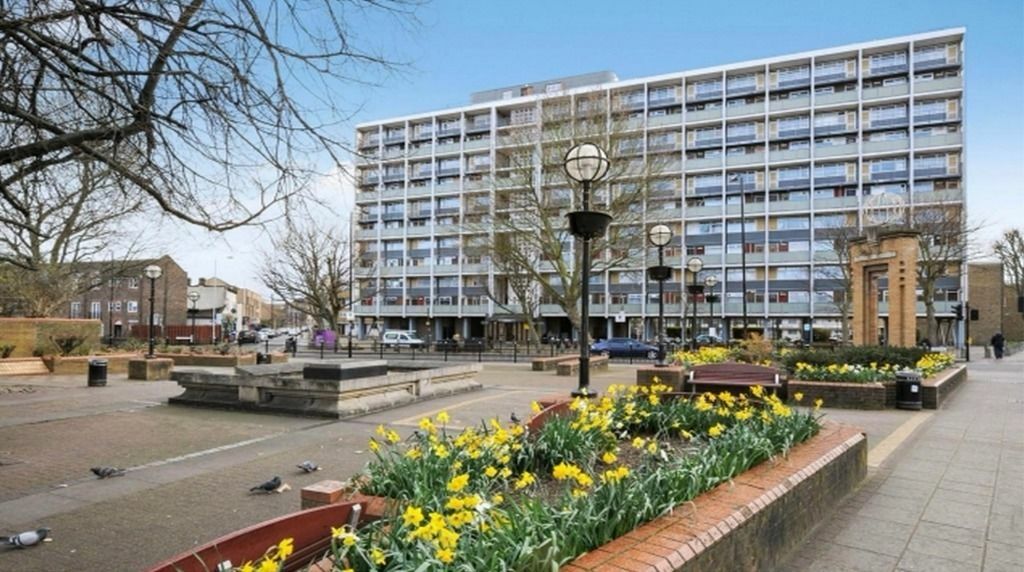 Colocatie Great Falls 112100