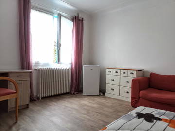 Chambre À Louer Saint-Benoît 245117