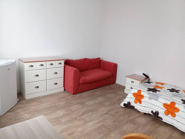 Chambre À Louer Saint-Benoît 245117