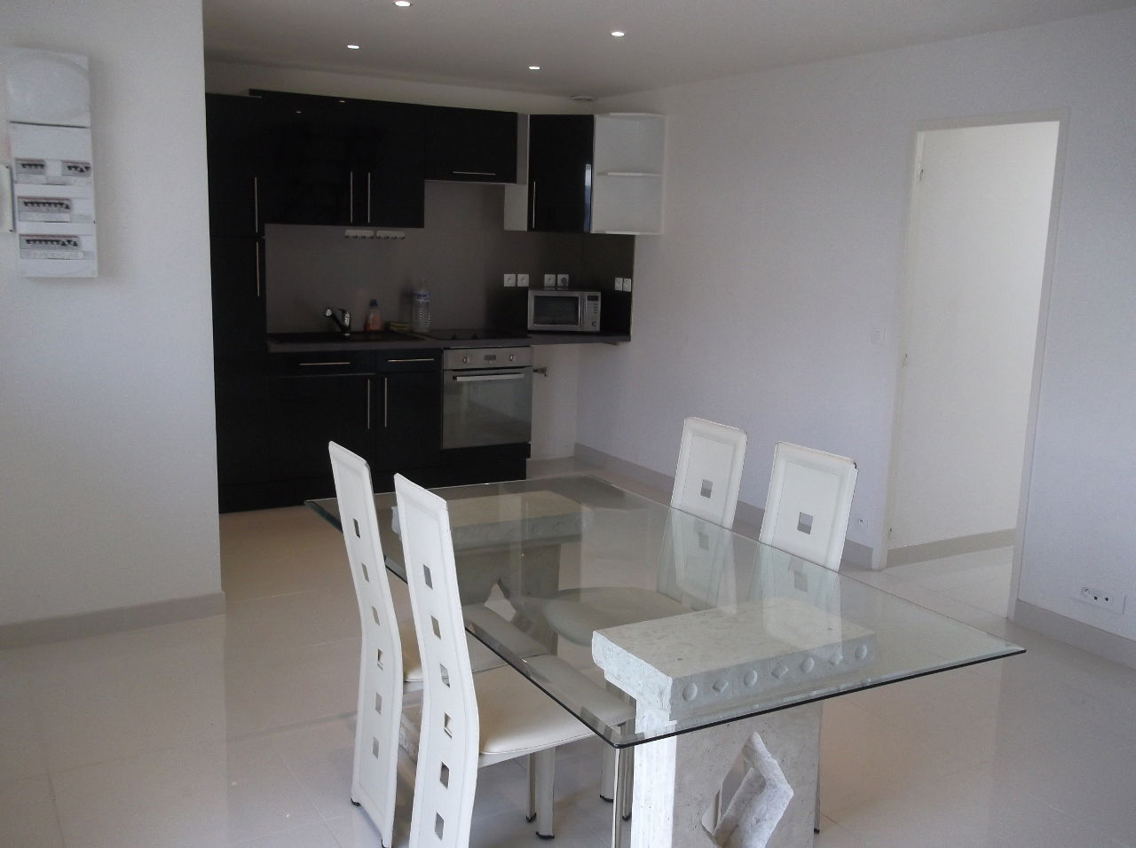 Colocation Varennes-Jarcy 67718