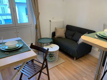 Roomlala | Looking for a roommate in an apartment (44m2)