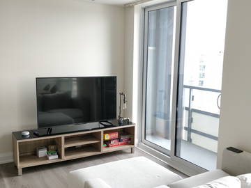 Colocation Toronto 195831-8