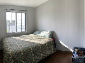 Looking for roommate to pick up lease