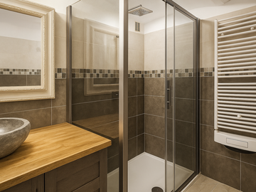 Chambre chez l'habitant à louer à Toulon - photo 8 : salle de bain-8
