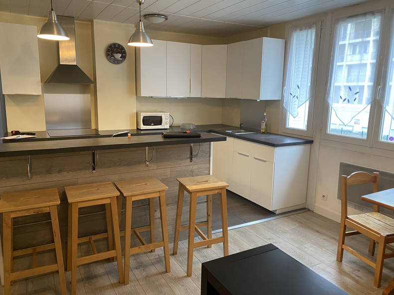 Entire Home Saint-Martin-d'Hères 246935-2