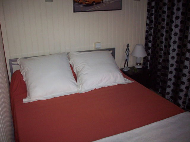 Chambre Chez L'habitant Saint-Estève 35592