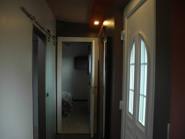 Entire Home Tourbes 91469-4