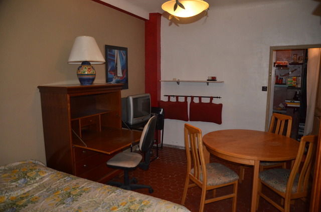 Chambre Chez L'habitant Marseille 17850