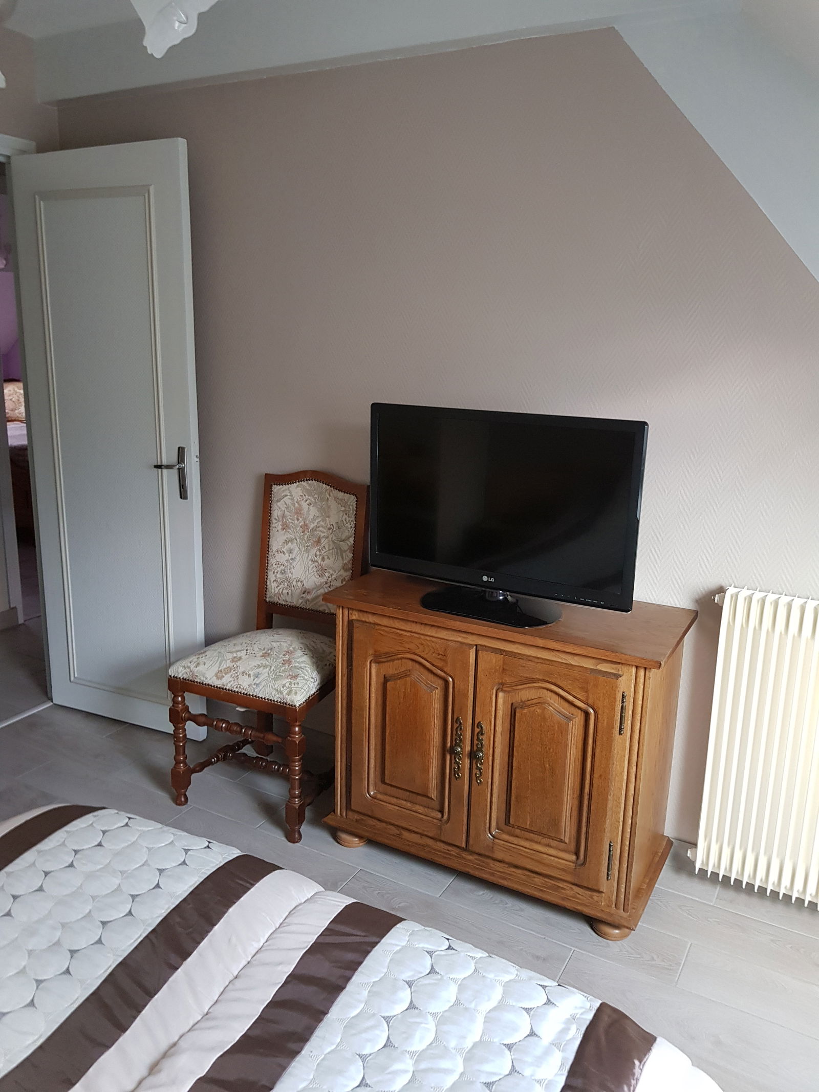 Hemvistelse Gurgy 263814