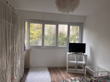 Homestay for rent in Vaux-Le-Pénil - photo 3: Bedroom-3