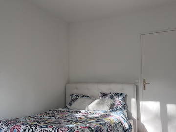 Homestay for rent in Vaux-Le-Pénil - photo 5: Bedroom-5