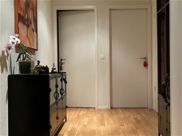 Private Room Neuchâtel 95870-1