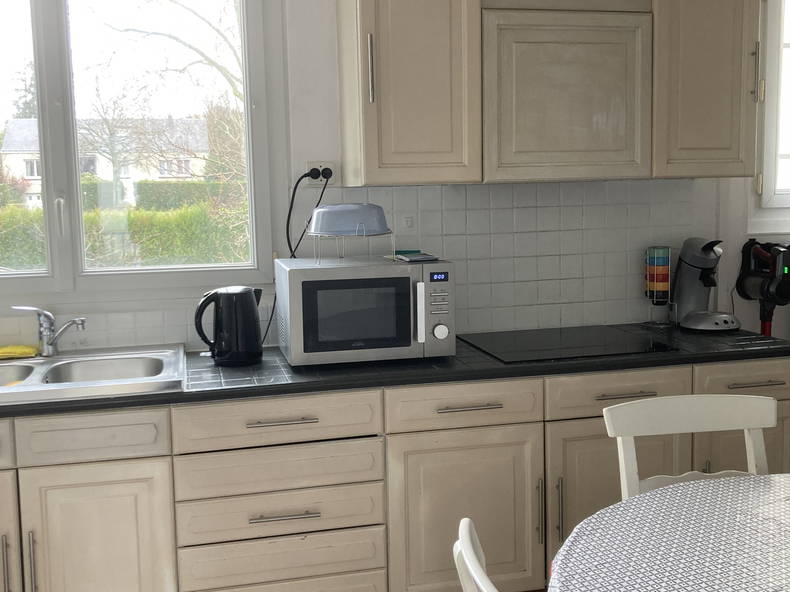 Kolokation Avrillé 637801-5