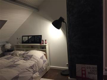 Roomlala | Loue Chambre/salon- SPACIEUSE - LUMINEUSE - CALME