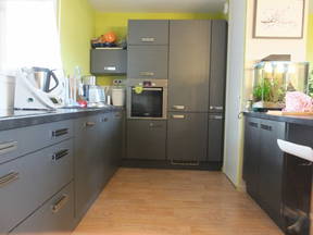 Rent 4-room equipped kitchen