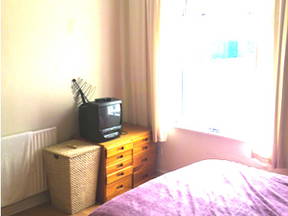 Lovely Large Double In Shared House, Central Lowestoft