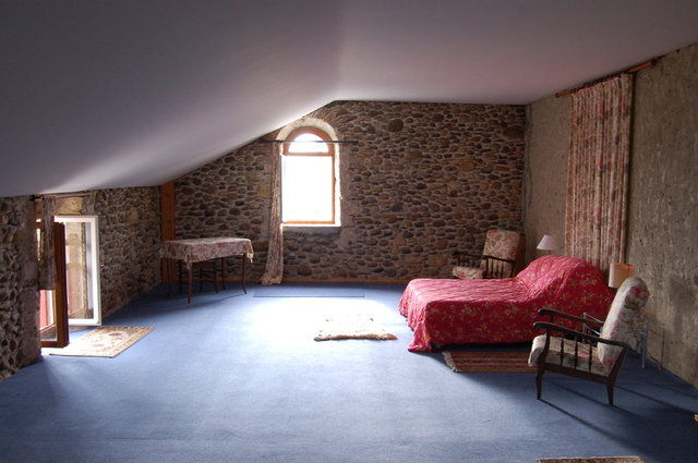 Ganz Haus Auterrive 14609