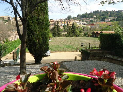 Toda La Casa Auribeau 45386-2