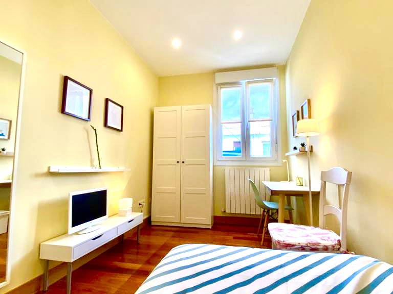 Homestay Bilbo 243809-3