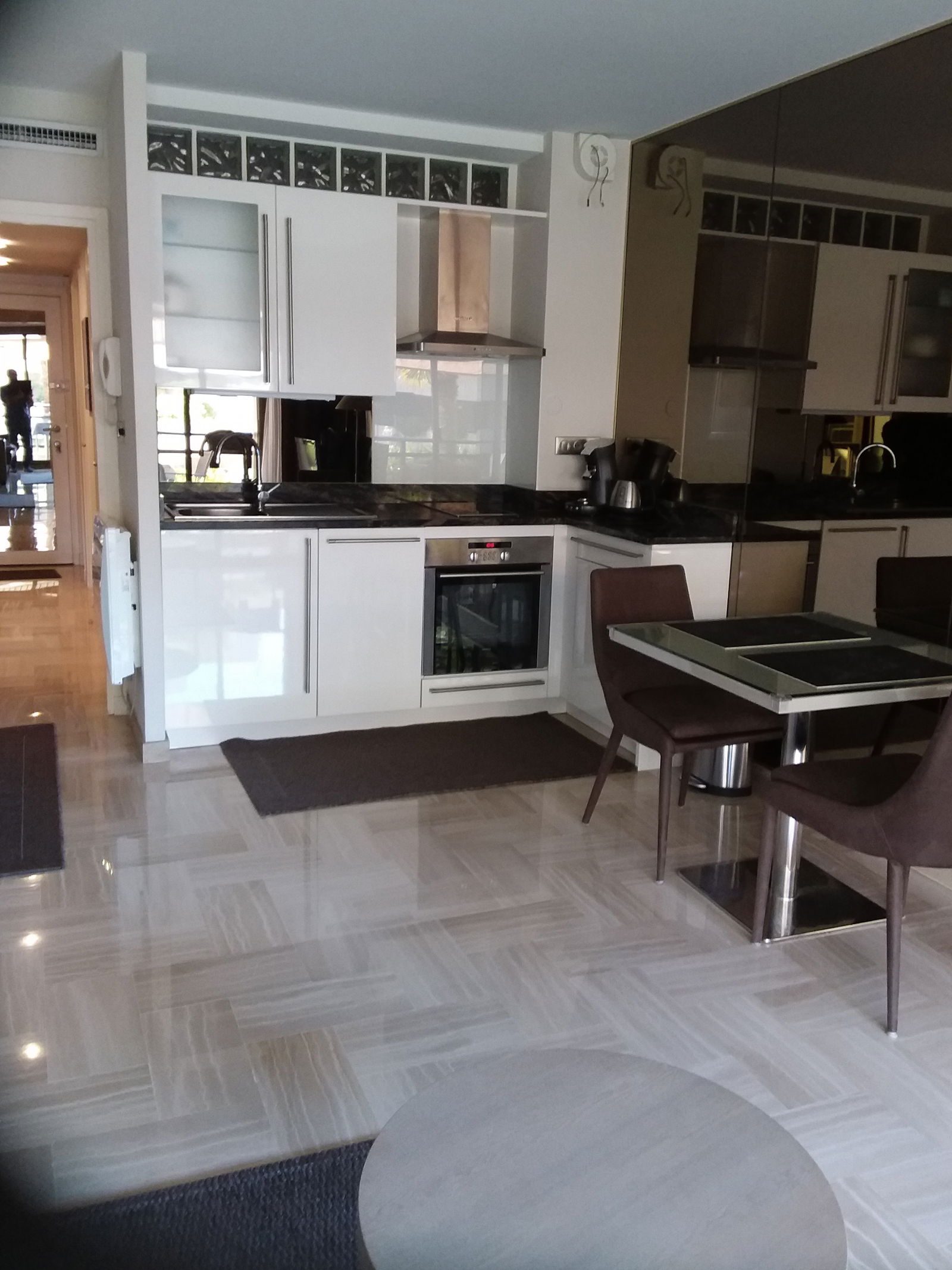 Estudio Independiente Cannes 40953