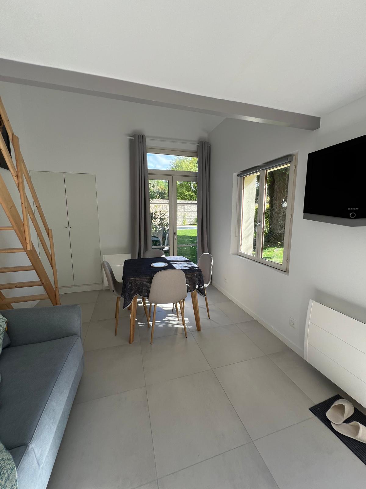 Niezależne Studio Choisy-au-Bac 498044