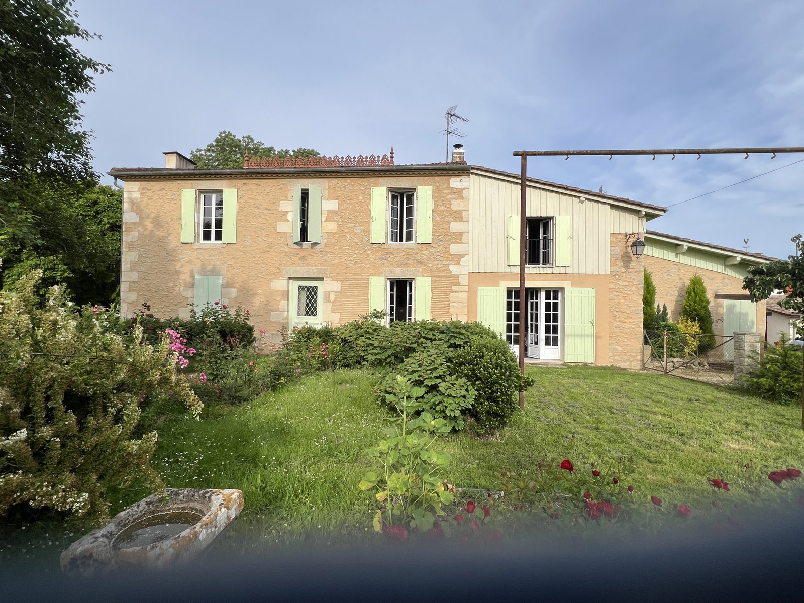 Delat Boende Castets et Castillon 671008