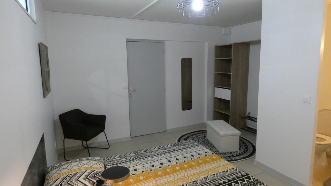 Kolokasie Fort-de-France 640307