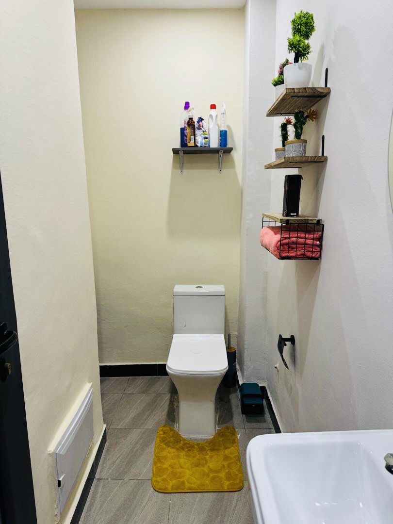 Onafhanklike Ateljee Abidjan 482007