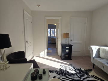 Wohngemeinschaft Newmarket 658848