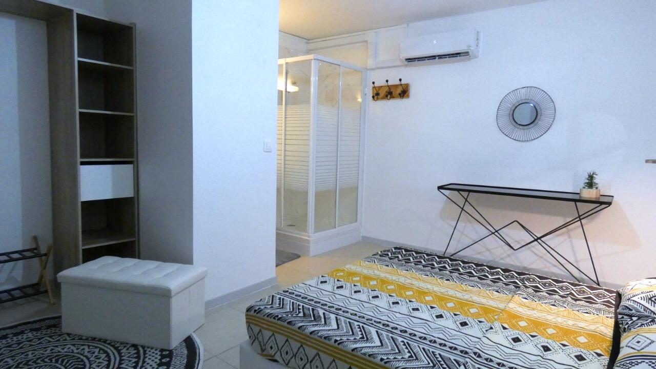 Colocatie Fort-de-France 640307