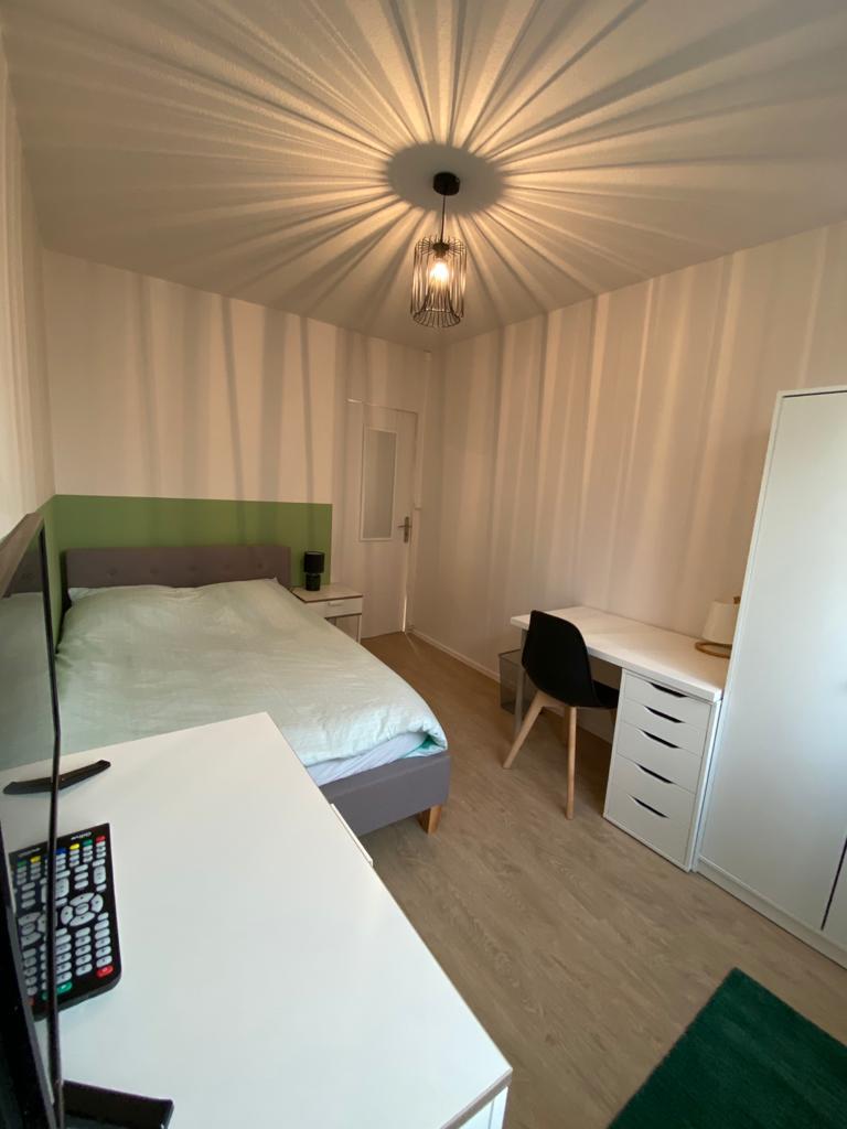 Kolokation Nantes 658972