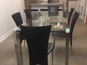 Luxurious Apartment With All Commod