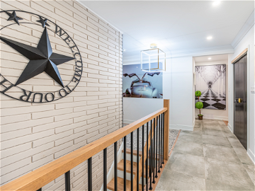 Homestay Toronto 320760-8