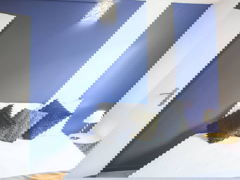 Colocação Tourcoing 402146-1