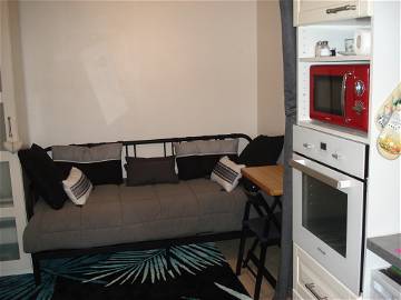 Roomlala | Luxury equipped studio near Porte Dorée, Vincennes, quiet