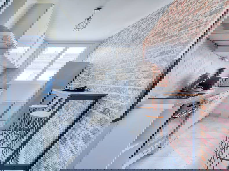 Kolokation Pantin 266203-2