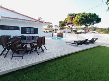 Roomlala | Luxury Villa Just Walking To The Beach