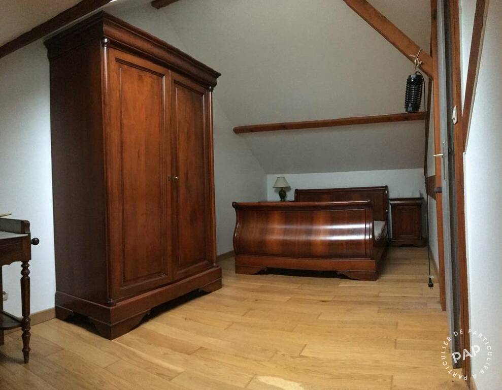 Colocation Frontonas 658843