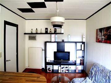 Roomlala | M30.4 Petit Appartement Tout Meublé à Arlon Ville