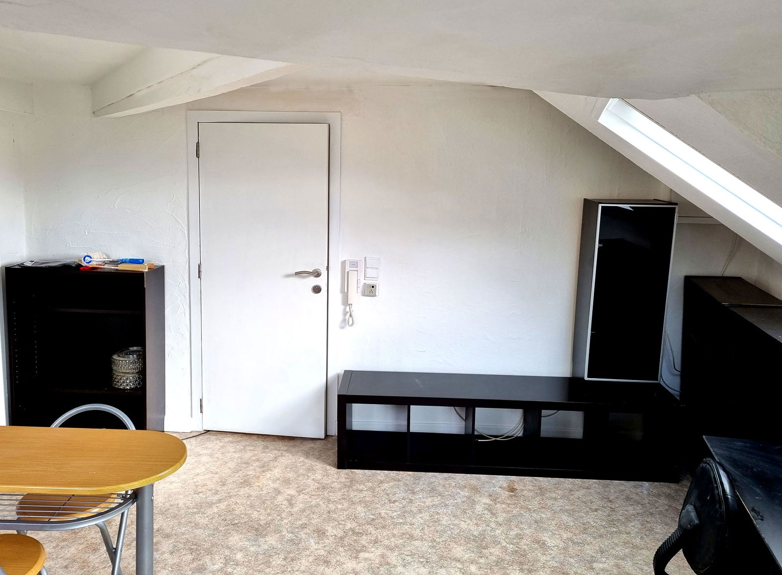 Onofhängeg Studio Arlon 235102