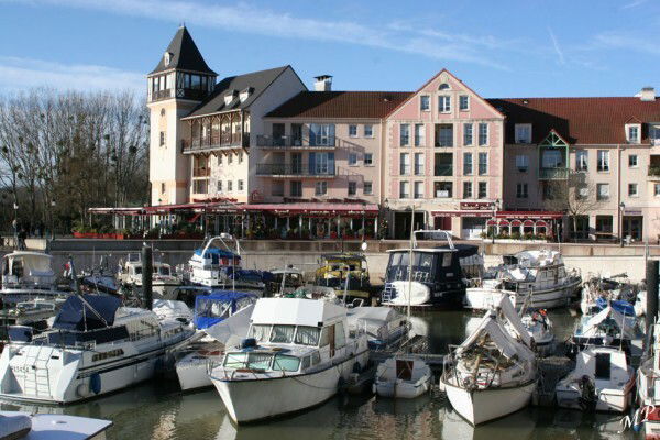 Colocación Cergy 164575