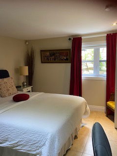 Independent Studio Laval 256139