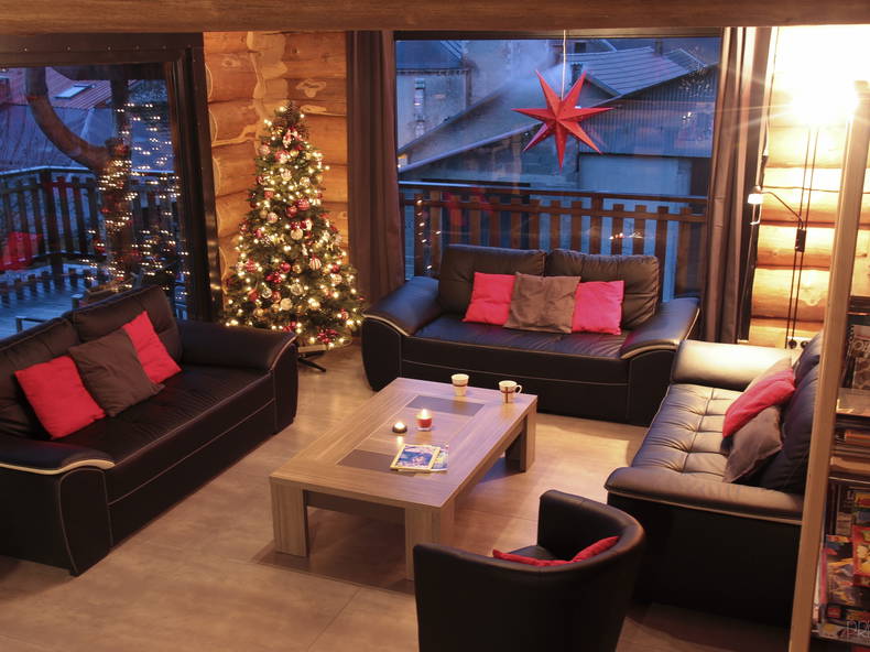 Entire Home Rencurel 110649-1