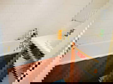 Entire Home Gassin 264722-13