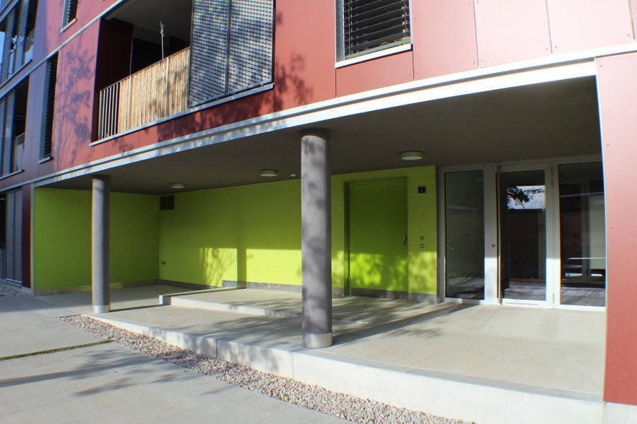 Homestay Gland 92105